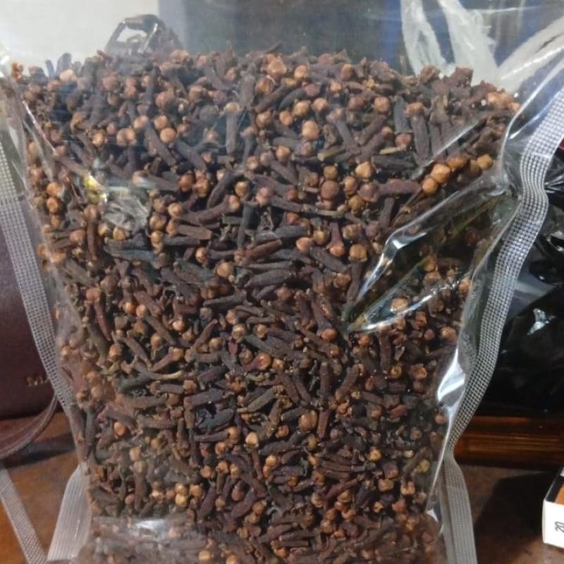 Cloves Premium Grade